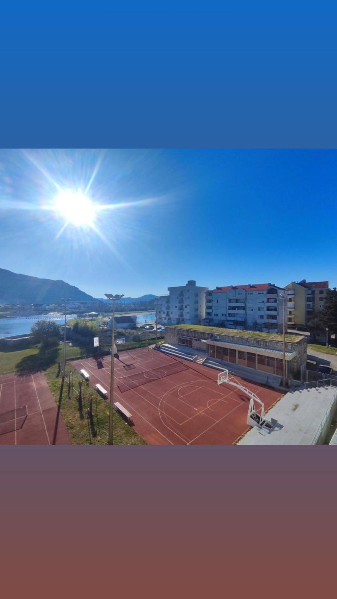 Apartman Srna 트레빈예 외부 사진
